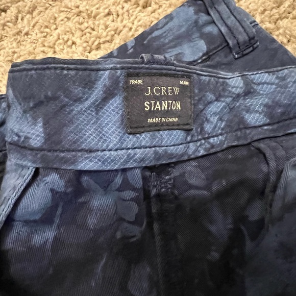 J Crew Jean Shorts Size (waist 36 inseam 9) - Picture 3 of 4